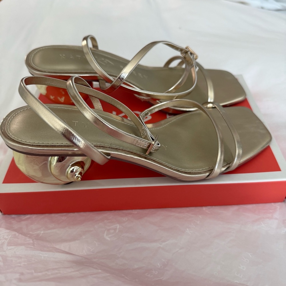 Katy Perry Collections Women's Maritime Strappy Square Toe Shell Sandals
